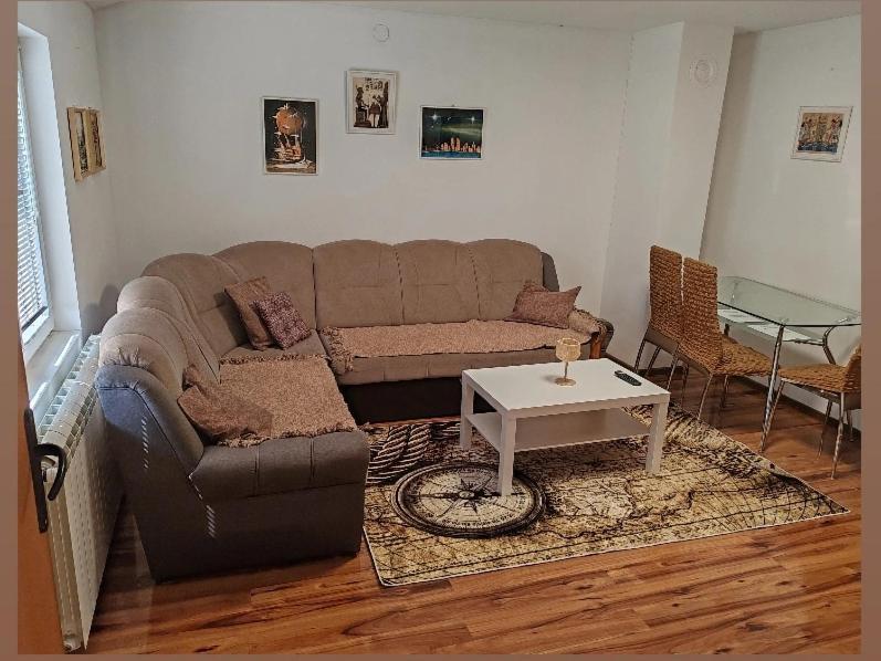 Stan Na Dan Balans Apartment Ledine Екстериор снимка